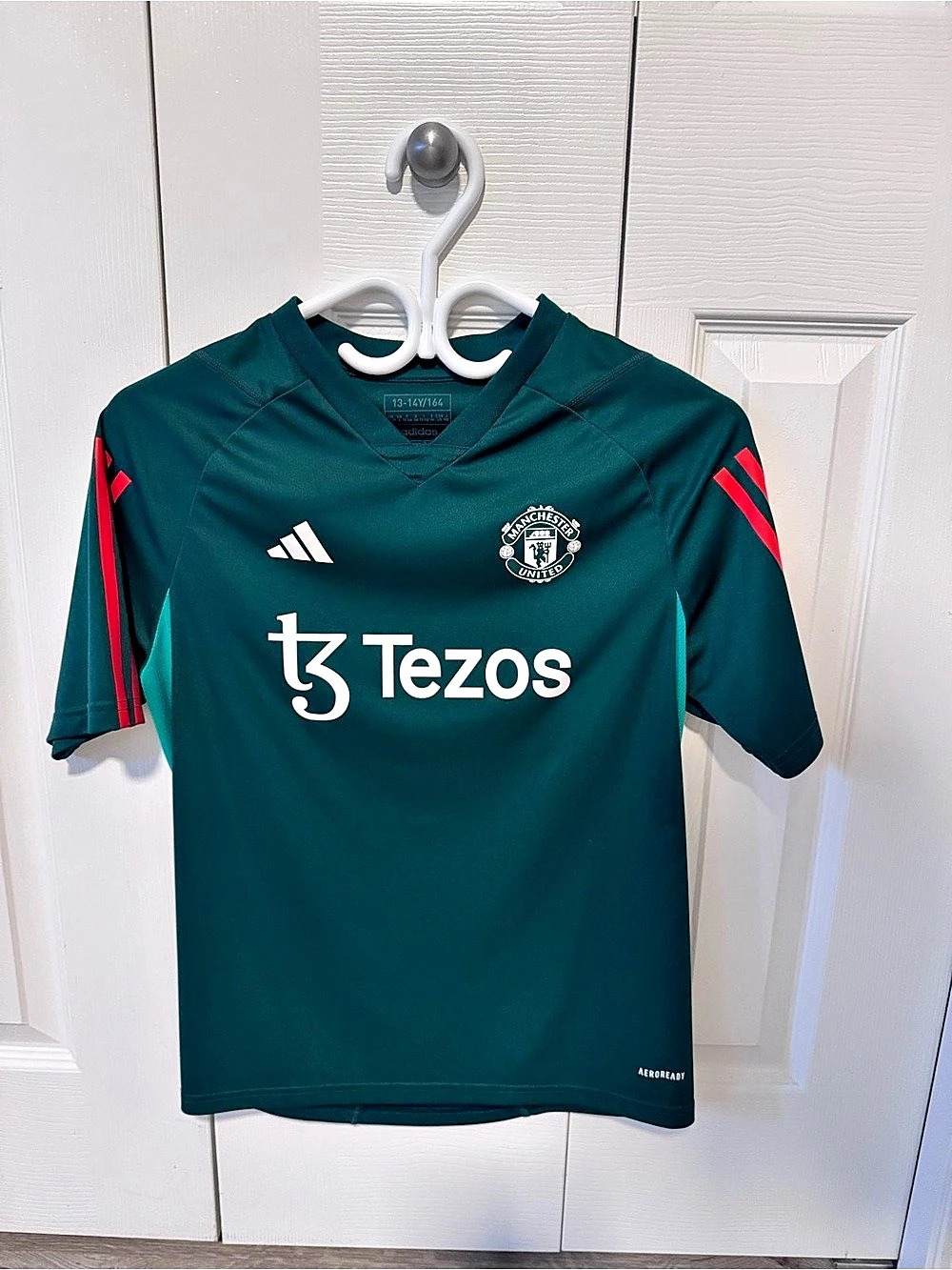 adidas Manchester United 2023/24 Away Youth Jersey Green & Red Boys 13-14Y